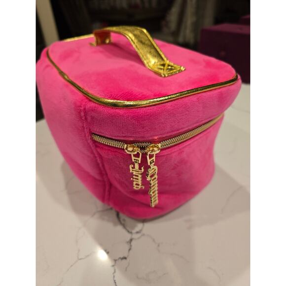 Juicy Couture Cosmetics Train Case - Picture 3 of 8